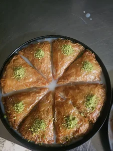 باقلوا استانبولی بهمنی در اصفهان