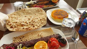 رستوران ایوان
