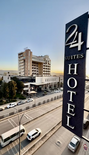 24 suites hotel