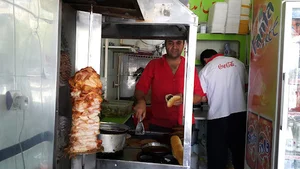 ساندویجی دادلی تام