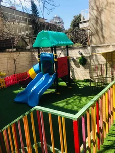 مهد کودک دوزبانه لبخند 5