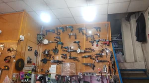 ابزار ۲۲۰ فرهاد بومهن