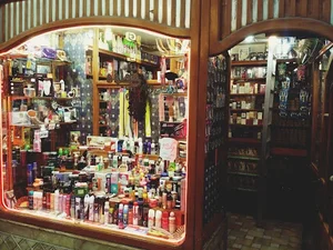 آرایشی بهداشتی جلوه 5