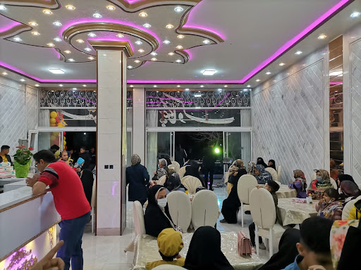 رستوران چکاوک
