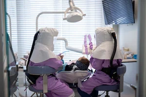 کلینیک دندانپزشکی دکتر عبادیان