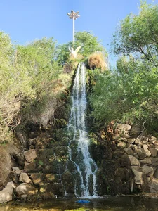 آبشار کاخک