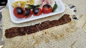 کباب سنتی بناب نگین آذربایجان 3