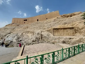 نقش برجسته فتح علی شاه قاجار