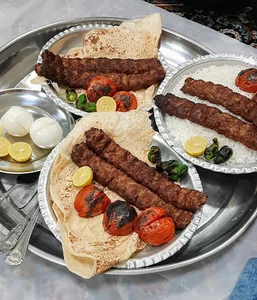 نان داغ کباب داغ مولوی