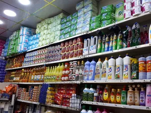 فروشگاه مواد غذایی میرزایی