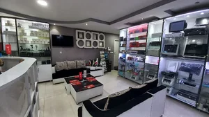 نمایندگی هلو ، امین تراز گیتی