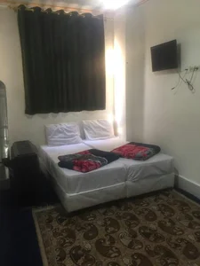 سوئیت آپارتمان پیروز