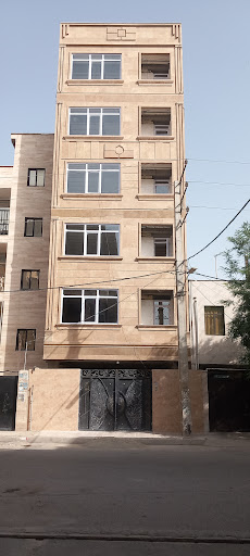 ساختمان ادیب و زارع