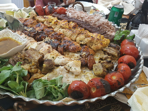 GOLDEN PALACE رستوران کاخ طلایی‌