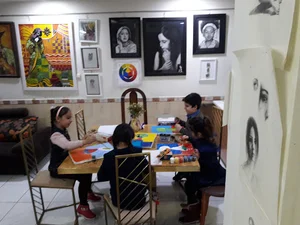 آموزشگاه همای مهر