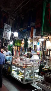 بازار قدیمی ری 2