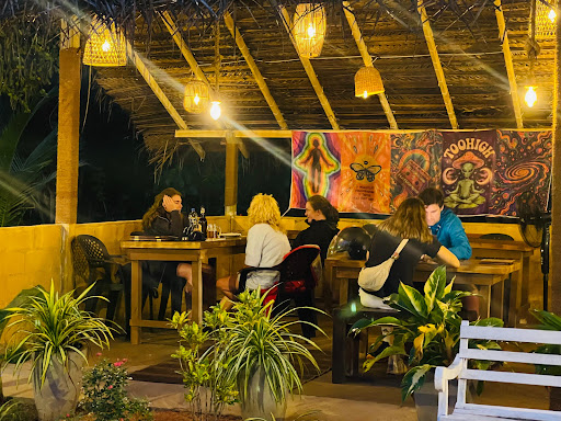 One Love cafe sigiriya