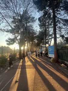 جاده تندرستی باشگاه انقلاب