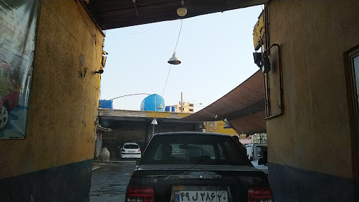 کارواش هلال احمر