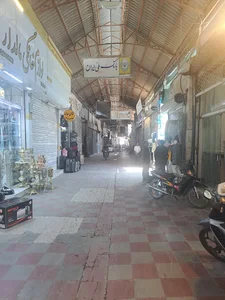 فردوسی ١١ بازار گمرک کوچه حاج رییس