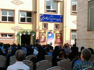 دبیرستان استعداد های درخشان علامه امینی