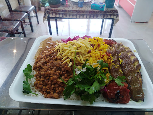 رستوران نگین