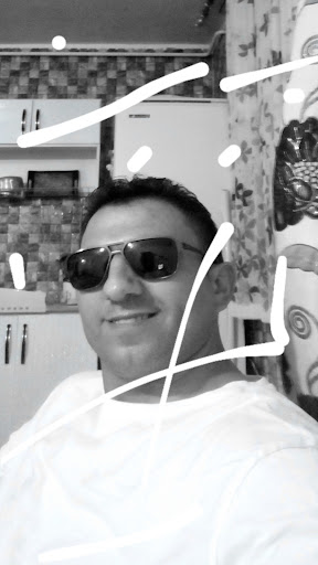 آرایشگاه یونیک