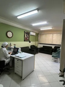 مطب پوست مو لیرز دکتر آقاجانی 3