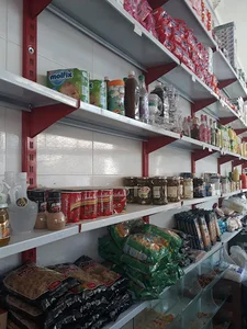 سوپر مارکت پویان