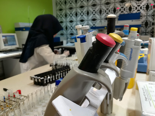 Booali Pathobiology and Medical Genetics Lab