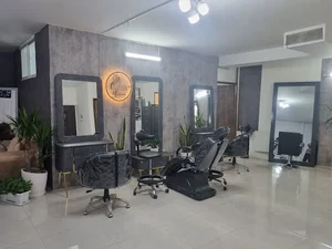 آکادمی زیبایی آناشید