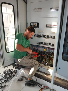 برقکارصنعتی کردعلی وند