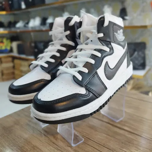 کیف و کفش رویال