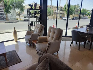 مبلمان اگنس