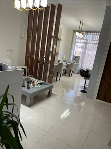 Alid hall hair salon