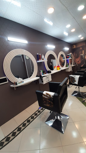 آرایشگاه مردانه موکات