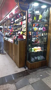 Kolaro hat store