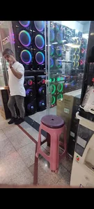 Electronic shops