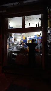 لبنیات پزنده اصفهان