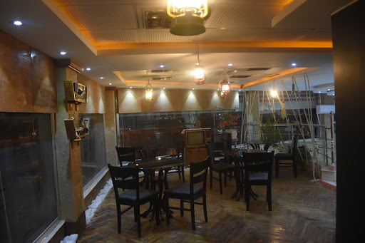 کافه رستوران میتو