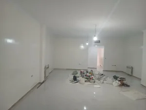 نقاش ساختمان در یافت‌آباد