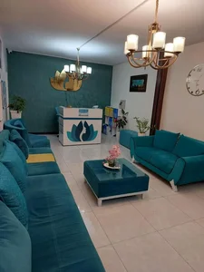 کلینیک زیبایی دکتر لیلا صفی 2