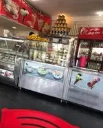 بستنی بابامشتی