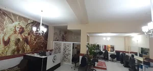 آموزشگاه و سالن ماه بانو