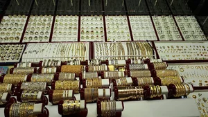 طلا جواهر طاها