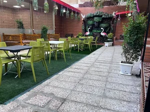 رستوران قائم