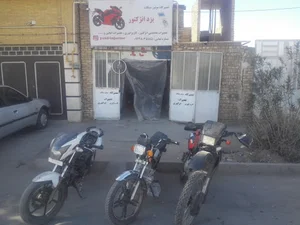 تعمیرگاه موتور سیکلت. یزد انژکتور