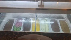 کافی شاپ گلوریا 3