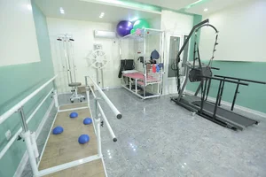 کلینیک فیزیوتراپی و استئوپتی نیلوفر آبی