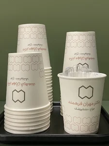 دکتر مهران فرهمند (دندانپزشک زیبایی-ایمپلنت-درمان ریشه)
